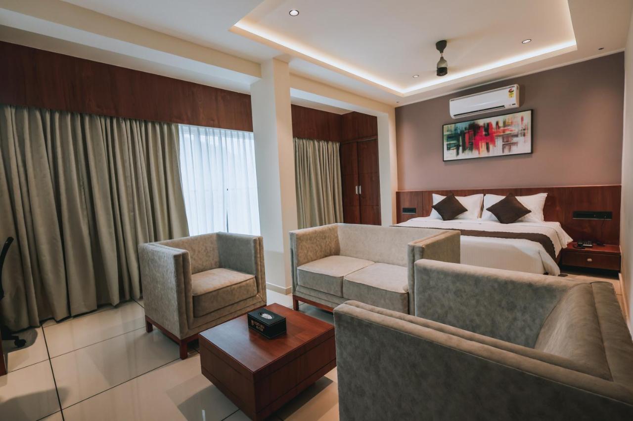 Fortview Suites Касарагод Экстерьер фото