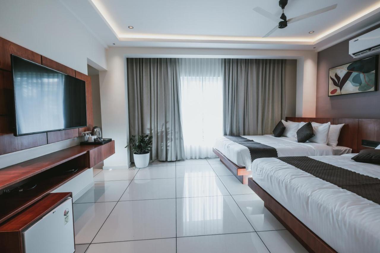 Fortview Suites Касарагод Экстерьер фото